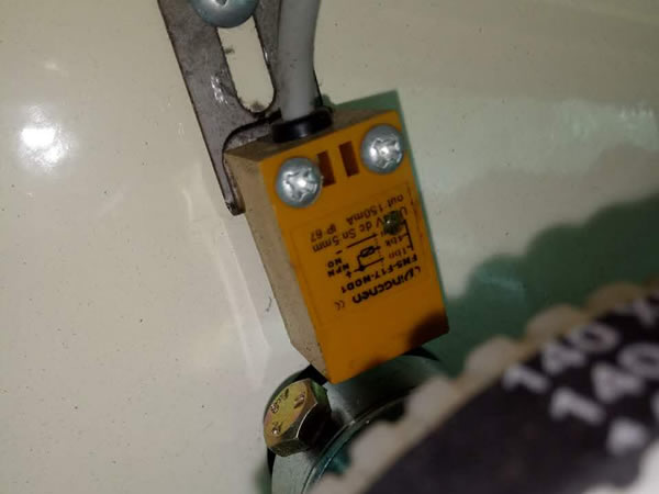 电感式接近香蕉性爱视频网站
